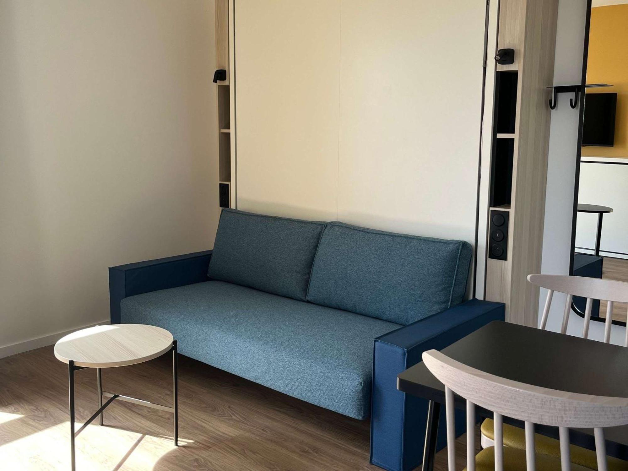 Aparthotel Adagio Access Porte De Camargue 圣马丹-德克罗 外观 照片