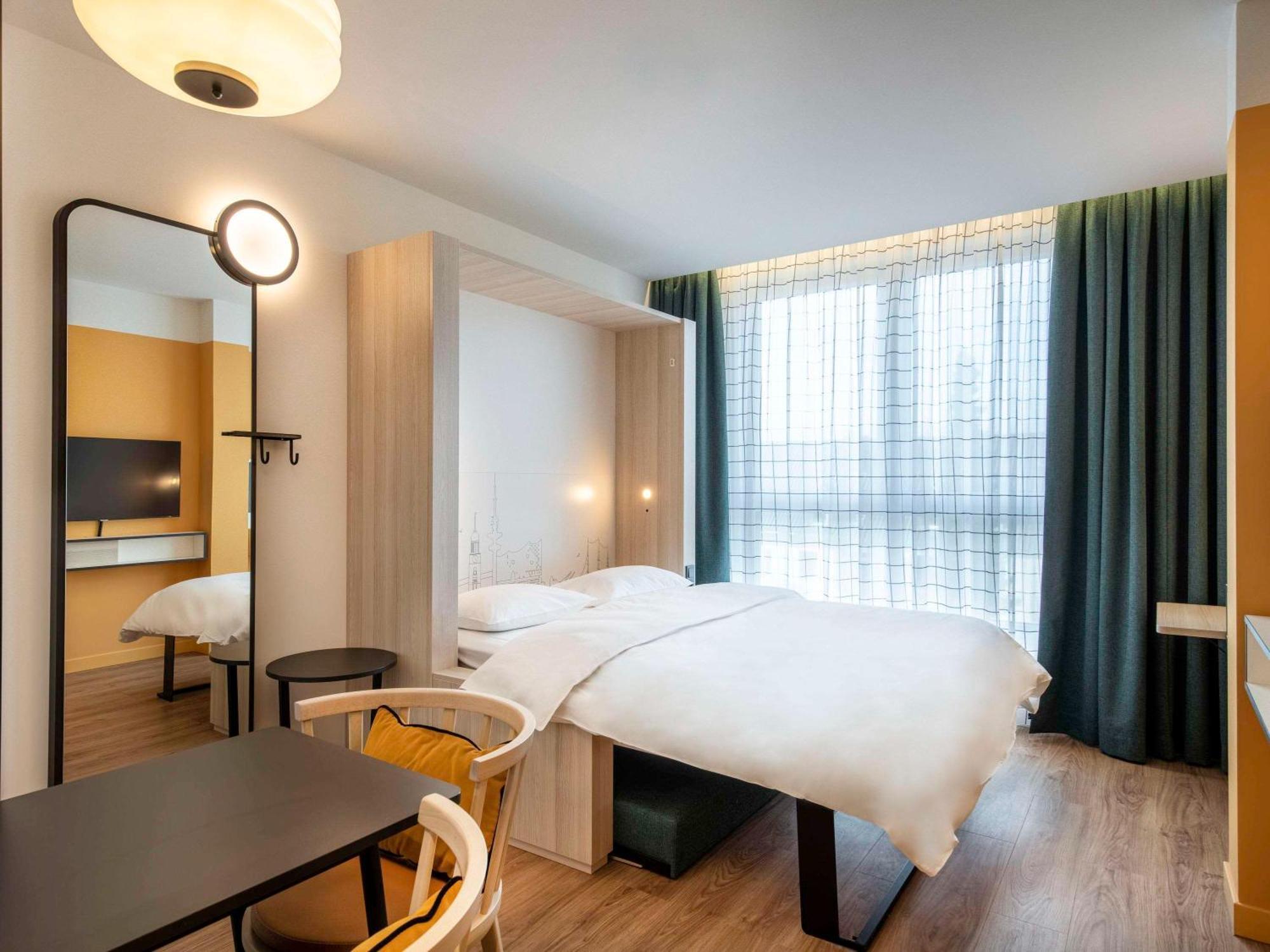Aparthotel Adagio Access Porte De Camargue 圣马丹-德克罗 外观 照片